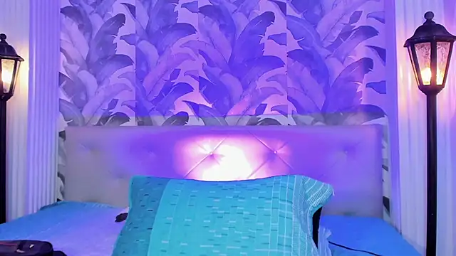 Snapshot of Sami_Evanns chatting on 11, 11, 2025 Sami Evanns online show from 11, 11, 2025