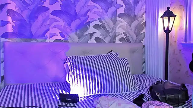 Snapshot of Sami_Evanns chatting on 16, 10, 2025 Sami Evanns online show from 16, 10, 2025