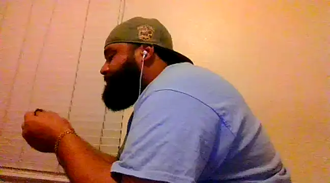 Snapshot of chubbstix chatting on 19, 2, 2025 chubbstix online show from 19, 2, 2025