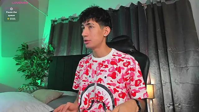 NovaaWheler online show from 11, 3, 2026