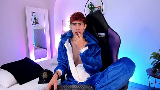 NovaaWheler online show from 14, 3, 2025