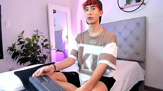 NovaaWheler online show from 11, 3, 2025