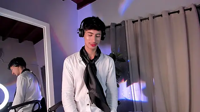 NovaaWheler online show from 11, 10, 2025