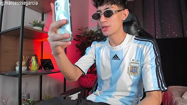 NovaaWheler online show from 30, 3, 2026