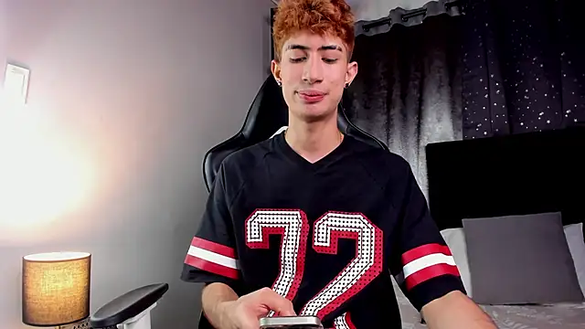 NovaaWheler online show from 4, 12, 2025