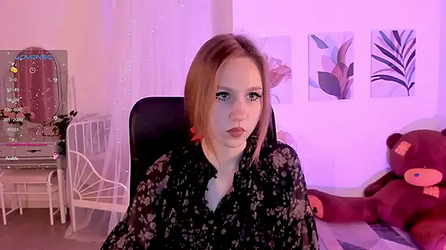 Snapshot of DariaTate chatting on 5, 3, 2025 DariaTate online show from 5, 3, 2025