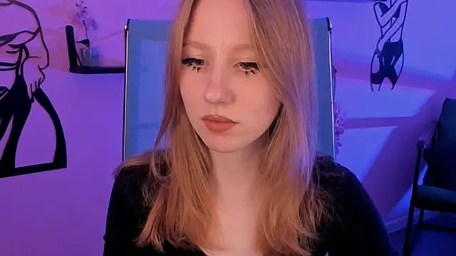 Snapshot of DariaTate chatting on 18, 9, 2025 DariaTate online show from 18, 9, 2025