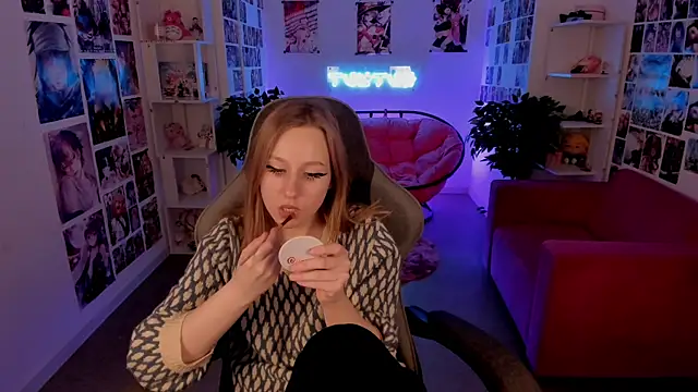 Snapshot of DariaTate chatting on 14, 3, 2025 DariaTate online show from 14, 3, 2025