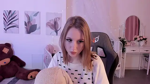 Snapshot of DariaTate chatting on 27, 2, 2025 DariaTate online show from 27, 2, 2025