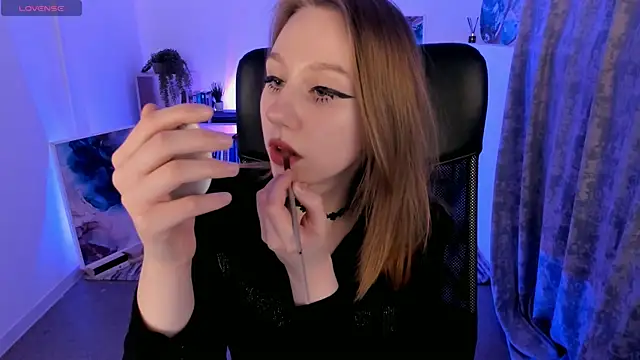 Snapshot of DariaTate chatting on 13, 3, 2025 DariaTate online show from 13, 3, 2025