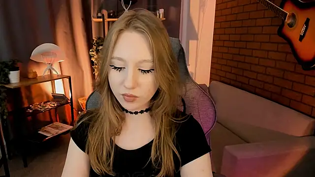 DariaTate online show from 2, 4, 2026