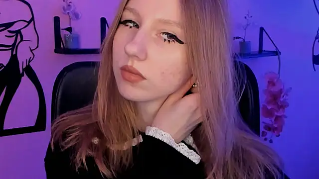 Snapshot of DariaTate chatting on 14, 9, 2025 DariaTate online show from 14, 9, 2025