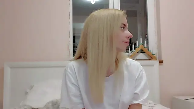 ChristiHanson online show from 5, 1, 2026