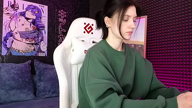 roxy riot  online show from 2, 3, 2025