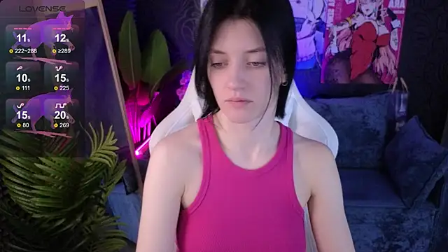 roxy riot  online show from 5, 10, 2025