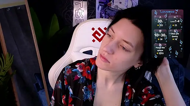 roxy riot  online show from 14, 1, 2026