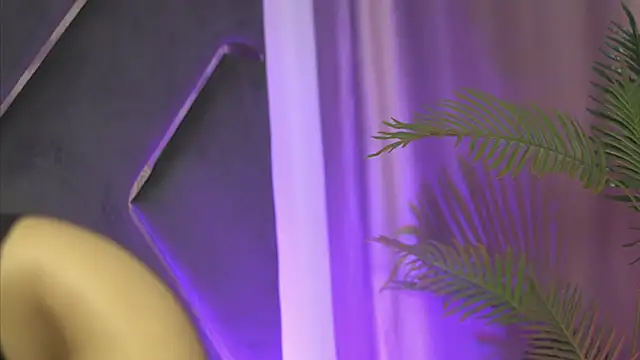 LilaRoses online show from 10, 9, 2025