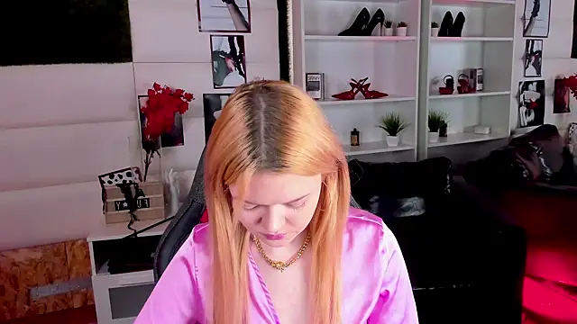 AdeleCartier online show from 26, 2, 2025