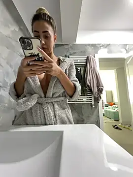 BonyBon29 online show from 24, 9, 2025