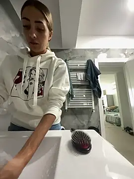 BonyBon29 online show from 13, 4, 2026