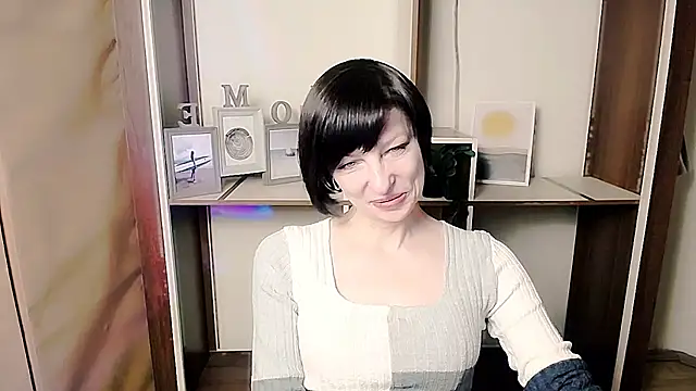  AngeliaFlow  online show from 6, 2, 2026