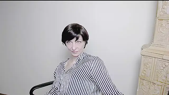  AngeliaFlow  online show from 17, 3, 2025