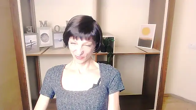  AngeliaFlow  online show from 9, 9, 2025