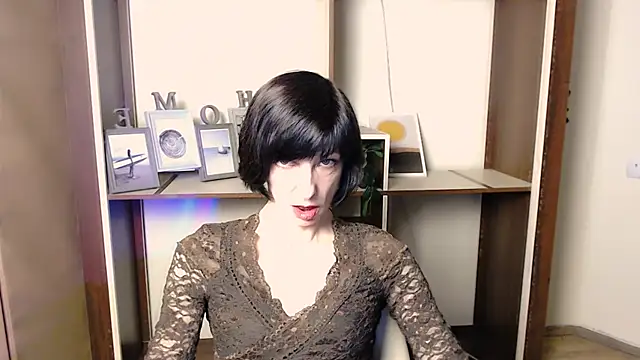  AngeliaFlow  online show from 6, 11, 2025