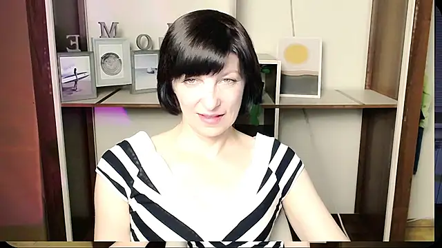 Snapshot of _AngeliaFlow_ chatting on 4, 7, 2026 AngeliaFlow online show from 4, 7, 2026