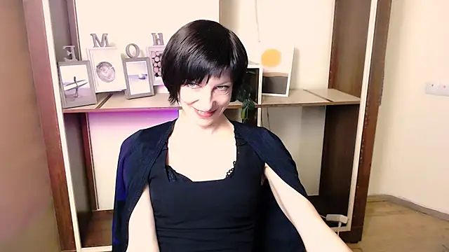  AngeliaFlow  online show from 5, 12, 2025