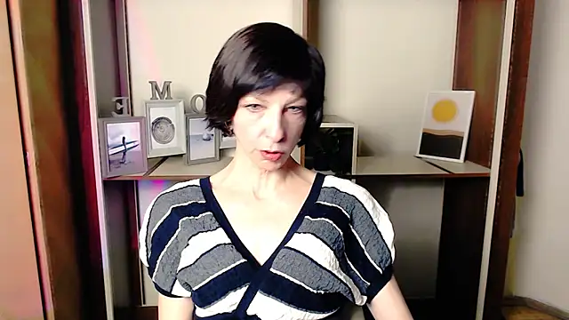  AngeliaFlow  online show from 2, 10, 2025