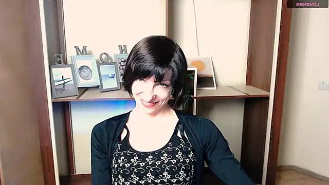  AngeliaFlow  online show from 5, 11, 2025