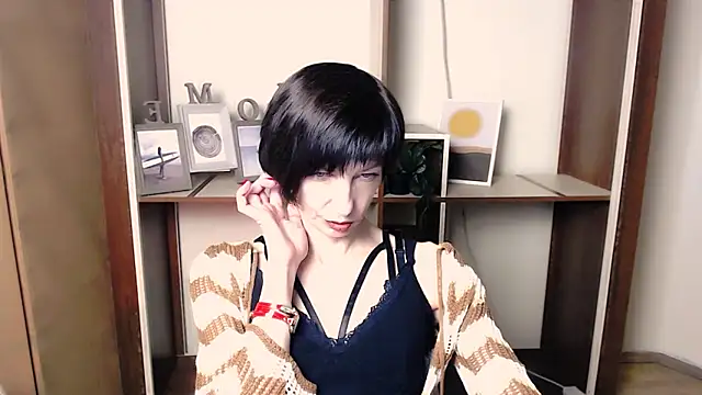  AngeliaFlow  online show from 26, 11, 2025