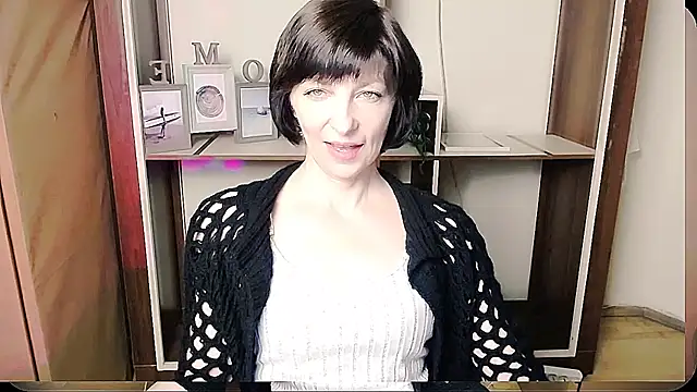 Snapshot of _AngeliaFlow_ chatting on 12, 6, 2026 AngeliaFlow online show from 12, 6, 2026