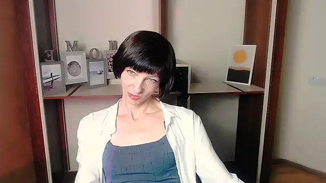  AngeliaFlow  online show from 23, 9, 2025