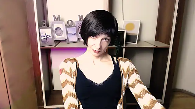  AngeliaFlow  online show from 3, 12, 2025