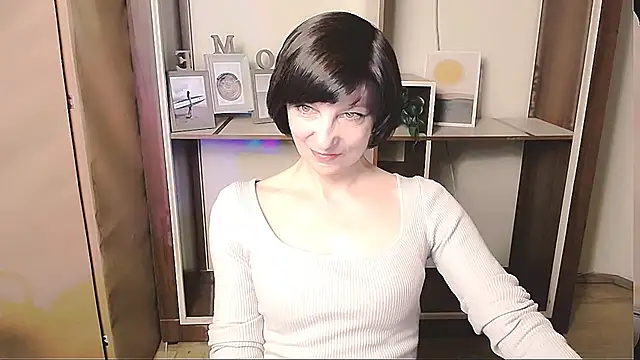  AngeliaFlow  online show from 5, 5, 2026