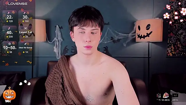 AdrianoAubert online show from 9, 11, 2025