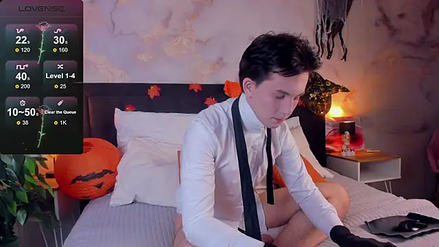 AdrianoAubert online show from 5, 11, 2025