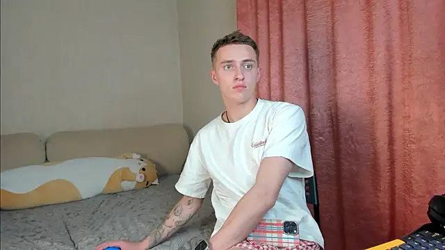 crazybottom99 online show from 1, 11, 2025