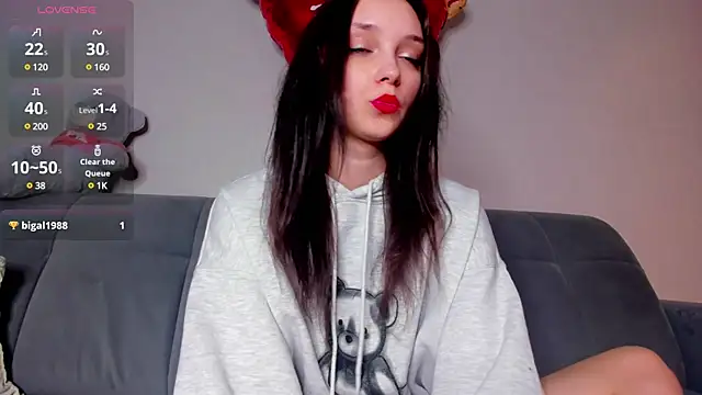 Fia Mood online show from 22, 2, 2025