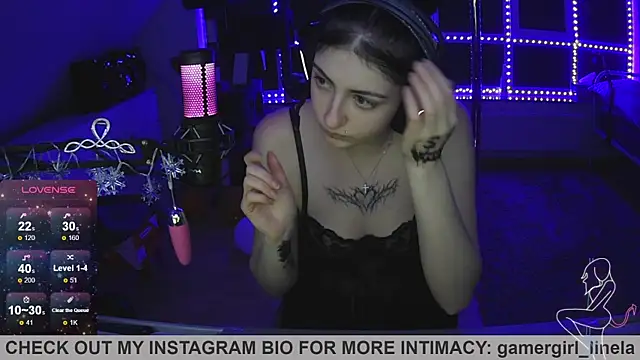 Gamergirl-Linela online show from 3, 11, 2025