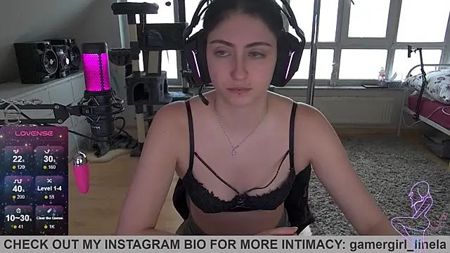 Gamergirl-Linela online show from 22, 9, 2025