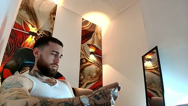 Luke davis01 online show from 15, 4, 2026