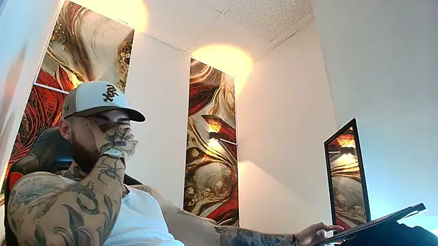 Luke davis01 online show from 8, 5, 2026