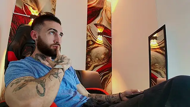 Luke davis01 online show from 24, 10, 2025