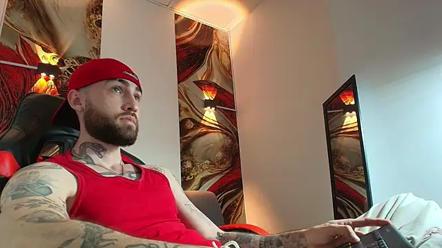 Luke davis01 online show from 20, 9, 2025