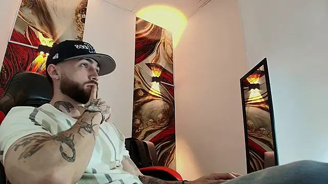 Luke davis01 online show from 31, 10, 2025