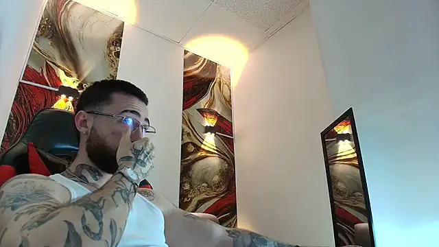 Luke davis01 online show from 20, 12, 2025