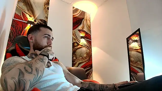 Luke davis01 online show from 10, 4, 2026